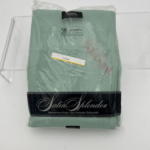 NOS Bardwil Linens Satin Splendor Soil Release Tablecloth 60x102” Oval Sea Green - Picture 2 of 9